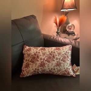 Decor Throw Pillow (New with tags NWT)